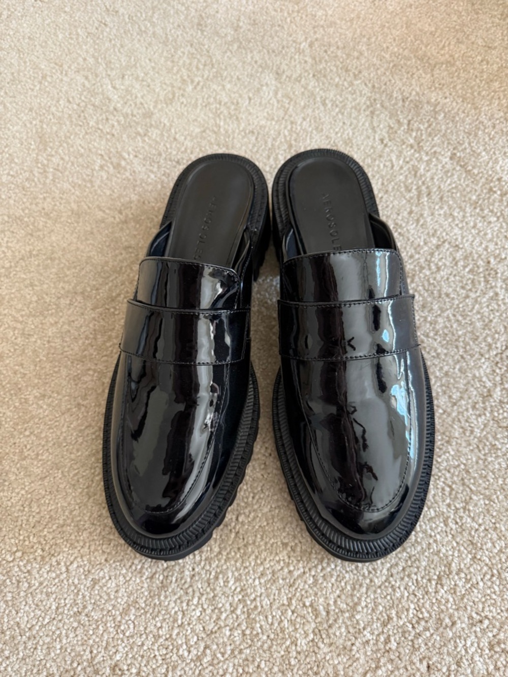 AEROSOLES Black Patent Leather Mule Loafers